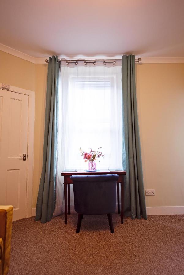 Cosy One Bedroom Flat In City Center 에든버러 외부 사진