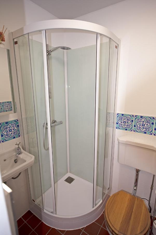 Cosy One Bedroom Flat In City Center 에든버러 외부 사진